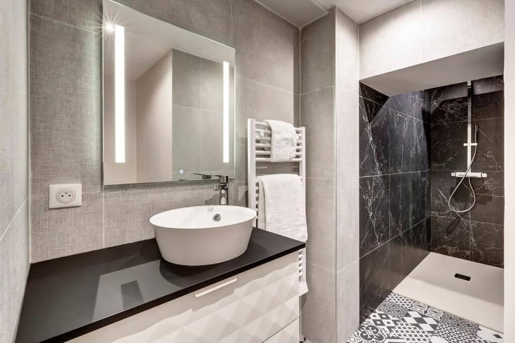 La Perle Carnot - Vieille Ville อานซี ภายนอก รูปภาพ